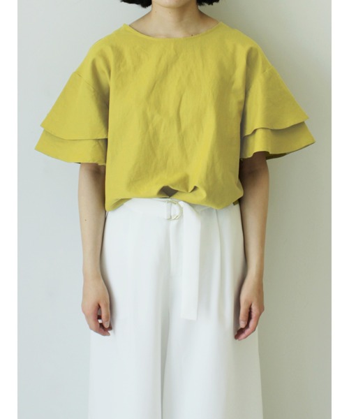 Te chichi（テチチ）の「レーヨンリネンフレアスリーブブラウス（シャツ/ブラウス・レディース・イエロー/オフホワイト/チャコール・ﾌﾘ-）」の3枚目の写真