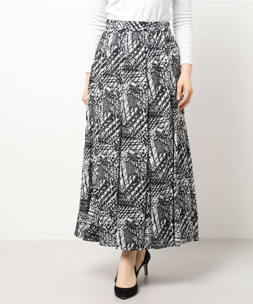 JOURNAL STANDARD（ジャーナルスタンダード）の「ヘイジープリントギャザースカート◆（スカート・レディース・ブラック/グリーン・38/36）」の8枚目の写真