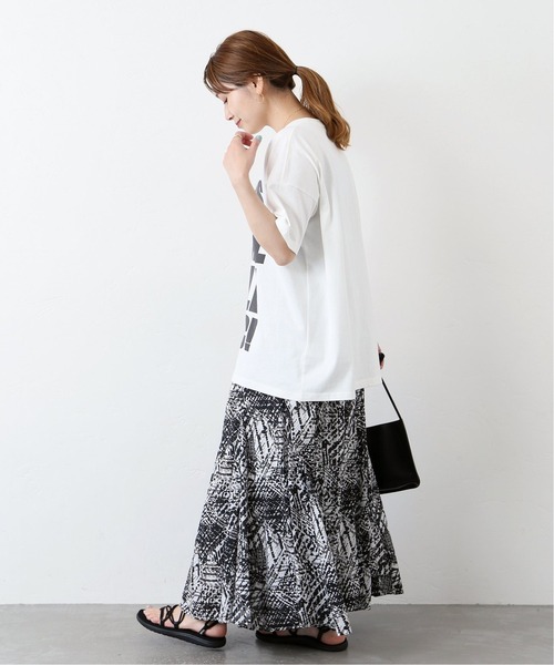 JOURNAL STANDARD（ジャーナルスタンダード）の「ヘイジープリントギャザースカート◆（スカート・レディース・ブラック/グリーン・38/36）」の9枚目の写真