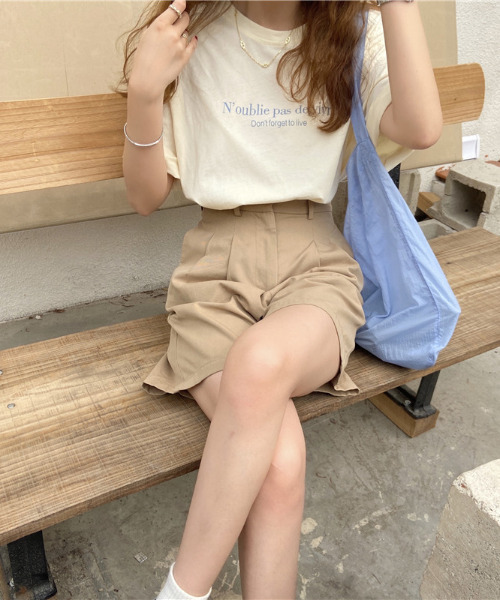 emi+（エミプラス）の「5分袖ロゴプリントTシャツ/カットソー（Tシャツ/カットソー・レディース・ホワイト/ベージュ/ネイビー・FREE）」の15枚目の写真