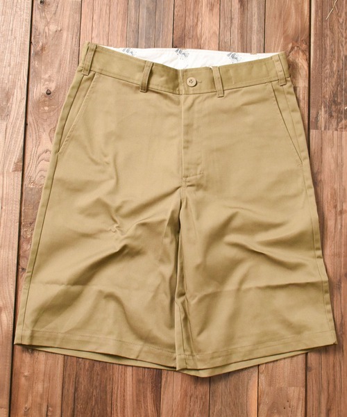 UNIVERSAL OVERALL（ユニバーサルオーバーオール）の「【72】【UNIVERSAL OVERALL】 UNIFORM SHORTS（チノパンツ・レディース・アイボリー/ブラック/ベージュ/グリーン・SMALL/MEDIUM/LARGE）」の4枚目の写真