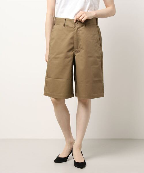 UNIVERSAL OVERALL（ユニバーサルオーバーオール）の「【72】【UNIVERSAL OVERALL】 UNIFORM SHORTS（チノパンツ・レディース・アイボリー/ブラック/ベージュ/グリーン・SMALL/MEDIUM/LARGE）」の8枚目の写真