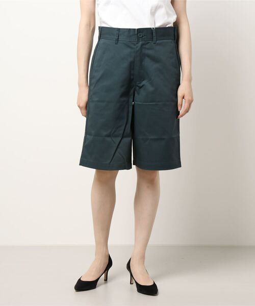 UNIVERSAL OVERALL（ユニバーサルオーバーオール）の「【72】【UNIVERSAL OVERALL】 UNIFORM SHORTS（チノパンツ・レディース・アイボリー/ブラック/ベージュ/グリーン・SMALL/MEDIUM/LARGE）」の9枚目の写真