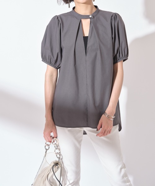 &. NOSTALGIA（アンドドットノスタルジア）の「【ZOZO限定】スタンドカラーパフスリーブシャツ（シャツ/ブラウス・レディース・ホワイト/ラベンダー/チャコールグレー・FREE）」の16枚目の写真