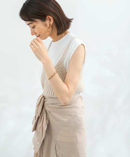 KBF(ケイビーエフ)の「ニットキャミソール付ノースリーブTシャツ(Tシャツ/カットソー・レディース・ブルー/ベージュ/オリーブ・ONE)」の12枚目の写真