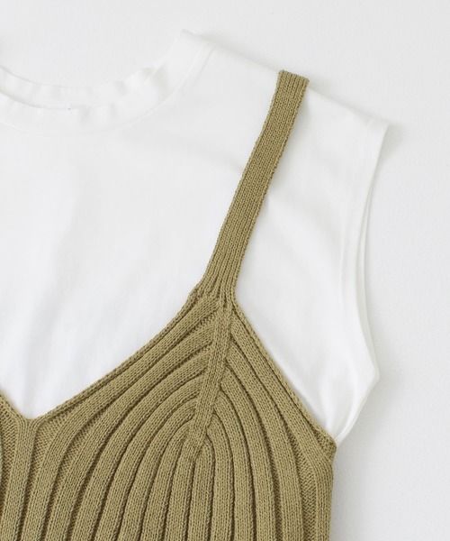 KBF(ケイビーエフ)の「ニットキャミソール付ノースリーブTシャツ(Tシャツ/カットソー・レディース・ブルー/ベージュ/オリーブ・ONE)」の21枚目の写真