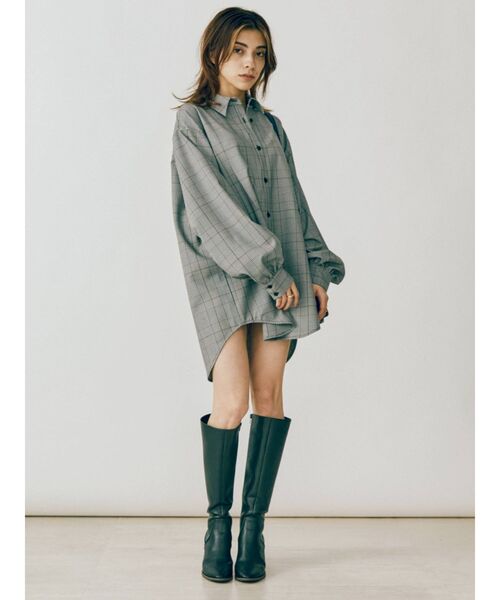 EVRIS(エヴリス)の「ギャザースリーブオーバーシャツ(シャツ/ブラウス・レディース・ホワイト/グレー/ブラウン・FREE)」の13枚目の写真