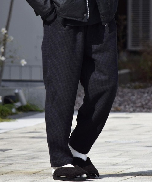 Johnbull（ジョンブル）の「ウール2タックイージーパンツ（その他パンツ・メンズ・チャコールグレー/ネイビー・LARGE/MEDIUM/SMALL）」の2枚目の写真