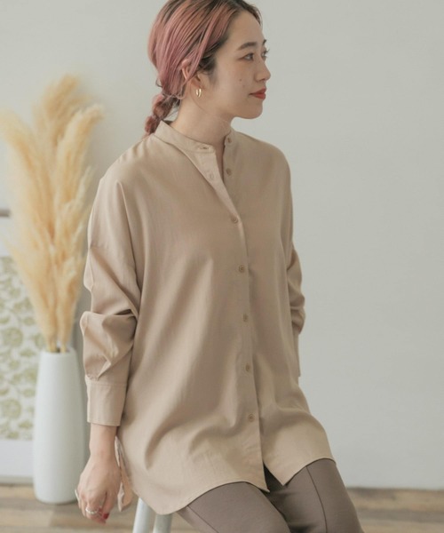 ITEMS URBANRESEARCH（アイテムズ アーバンリサーチ）の「ルーズスタンドカラーシャツ（シャツ/ブラウス・レディース・ブルー/ライトブルー/ベージュ/オフホワイト・FREE）」の5枚目の写真