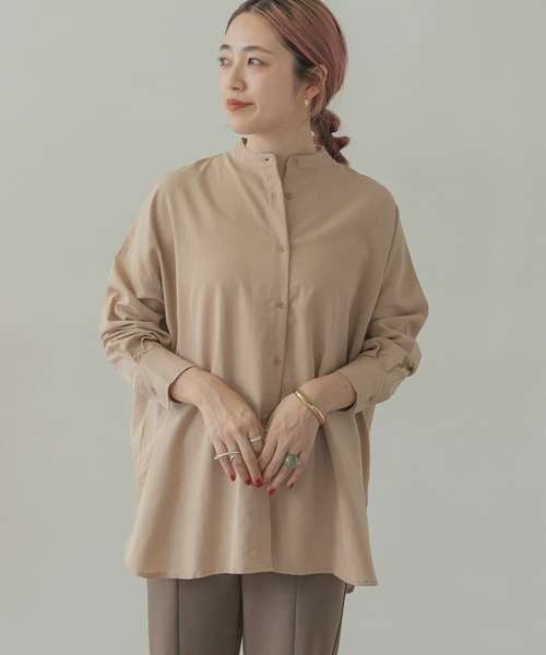 ITEMS URBANRESEARCH（アイテムズ アーバンリサーチ）の「ルーズスタンドカラーシャツ（シャツ/ブラウス・レディース・ブルー/ライトブルー/ベージュ/オフホワイト・FREE）」の8枚目の写真