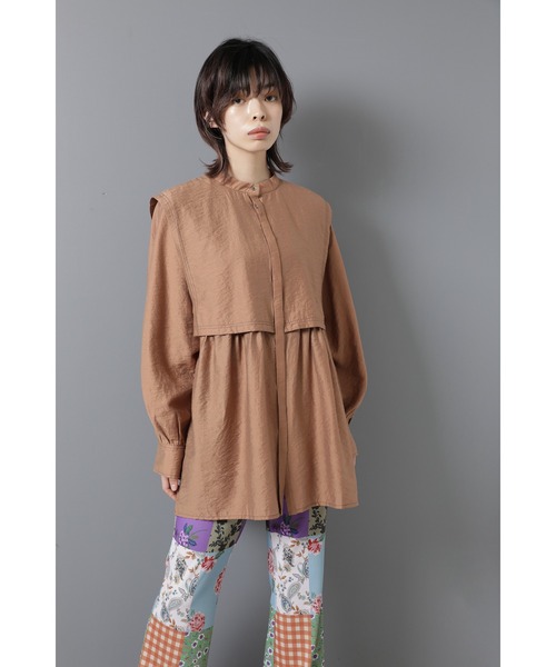 ROSE BUD（ローズバッド）の「ふらしヨークブラウス（シャツ/ブラウス・レディース・ホワイト/ネイビー/ベージュ・FREE）」の21枚目の写真