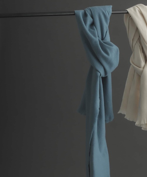 SENSE OF PLACE by URBAN RESEARCH（センスオブプレイスバイアーバンリサーチ）の「エコ大判ストール（マフラー・レディース・ライトブルー/アイボリー/ベージュ/パープル・ONE）」の3枚目の写真