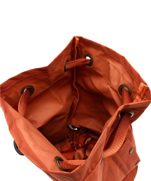 Kastane（カスタネ）の「【Kastane】Kastaneバックパック（バックパック/リュック・レディース・ブラック/オレンジ/カーキ・FREE）」の10枚目の写真