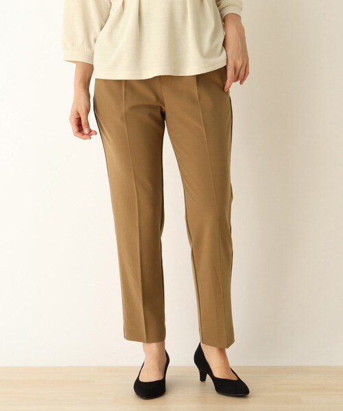 DRESKIP(ドレスキップ)の「◆フルストレッチイージーケアテーパードパンツ(その他パンツ・レディース・ブラック/サンドベージュ/ライトパープル/キャメル/ブラック系1/ダークブラウン系1・01/02/03/04)」の6枚目の写真