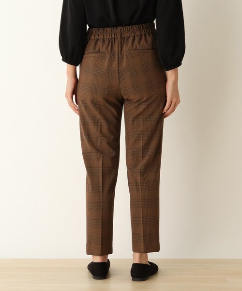 DRESKIP(ドレスキップ)の「◆フルストレッチイージーケアテーパードパンツ(その他パンツ・レディース・ブラック/サンドベージュ/ライトパープル/キャメル/ブラック系1/ダークブラウン系1・01/02/03/04)」の11枚目の写真