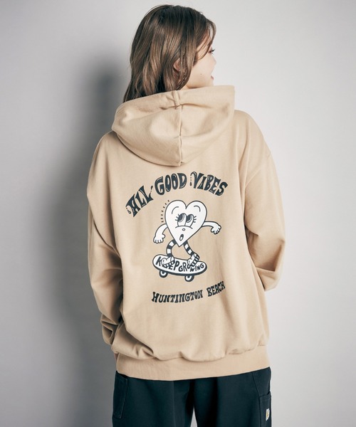ROXY（ロキシー）の「CHOCOMOO HOODIE/ロキシープルオーバーパーカー（パーカー・レディース・ピンク/ベージュ/ブラック・MEDIUM/LARGE/SMALL）」の16枚目の写真