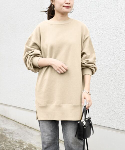 SHIPS（シップス）の「*USAコットンプルオーバー◇（スウェット・レディース・ブラック/チャコールグレー/ナチュラル/ライトオリーブ/ブルー系/ミント/ダークブルー/オフホワイト・ONE SIZE）」の4枚目の写真