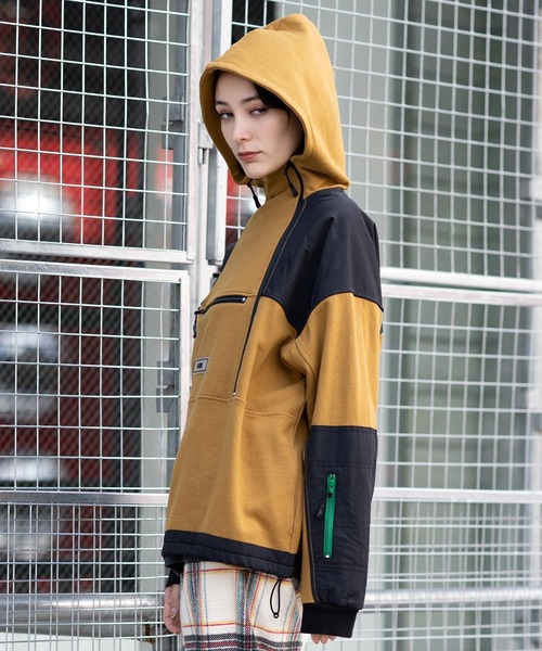 X-girl（エックスガール）の「MOUNTAIN SWEAT HOODIE（パーカー・レディース・ベージュ/ブラック・M/S）」の15枚目の写真