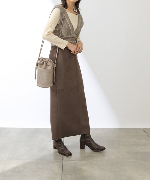 COLONY 2139(コロニートゥーワンスリーナイン)の「モヘヤ混ジャガード柄ニットビスチェ(セットアップ対応)(ベスト・レディース・ブラック/グレイッシュベージュ/グリーン/パープル・FREE)」の14枚目の写真