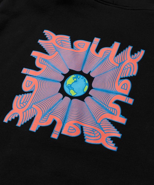 X-girl（エックスガール）の「EARTH AND MILLS LOGO SWEAT HOODIE（パーカー・レディース・ホワイト/ブラック/アッシュ・S/M/L/XL）」の6枚目の写真