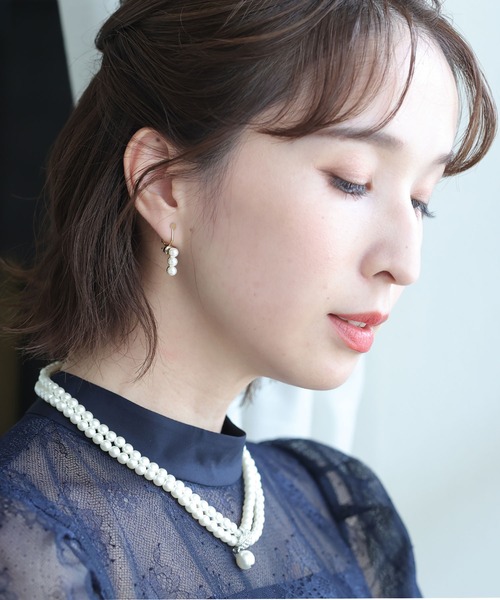 PourVous(プールヴー)の「3粒 パール イヤリング&ピアス 結婚式 同窓会 オケージョン 二次会 (イヤリング・レディース・シルバー/ゴールド・FREE)」の2枚目の写真