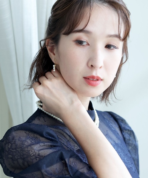 PourVous(プールヴー)の「3粒 パール イヤリング&ピアス 結婚式 同窓会 オケージョン 二次会 (イヤリング・レディース・シルバー/ゴールド・FREE)」の3枚目の写真
