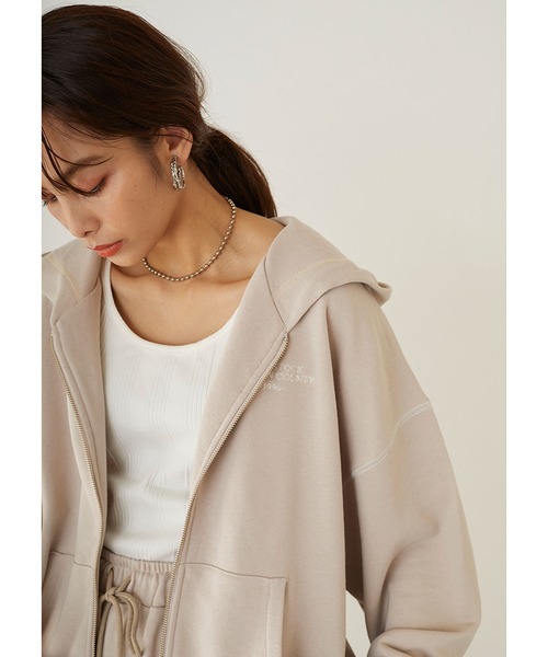 179/WG(イチナナキュウダブルジー)の「配色ステッチフルジップパーカー(パーカー・レディース・チャコールグレー/グレー/グリーン・FREE)」の19枚目の写真