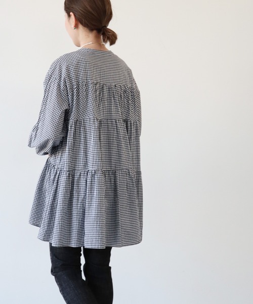 AMERICAN HOLIC（アメリカンホリック）の「ティアードボリュームチュニック（シャツ/ブラウス・レディース・オフホワイト/サックスブルー/チェック・M/L）」の8枚目の写真