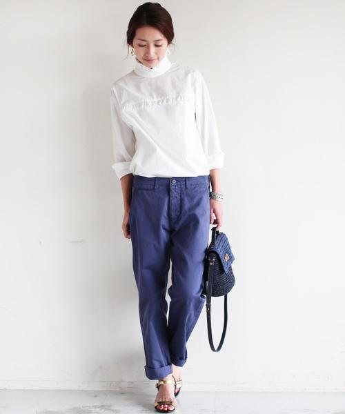 BEAUTY&YOUTH UNITED ARROWS（ビューティーアンドユースユナイテッドアローズ）の「BYTU チノセルヴィッジパンツ ◆（チノパンツ・レディース・オフホワイト/ブラック/ベージュ/コバルトブルー・27inch/29inch/28inch）」の8枚目の写真