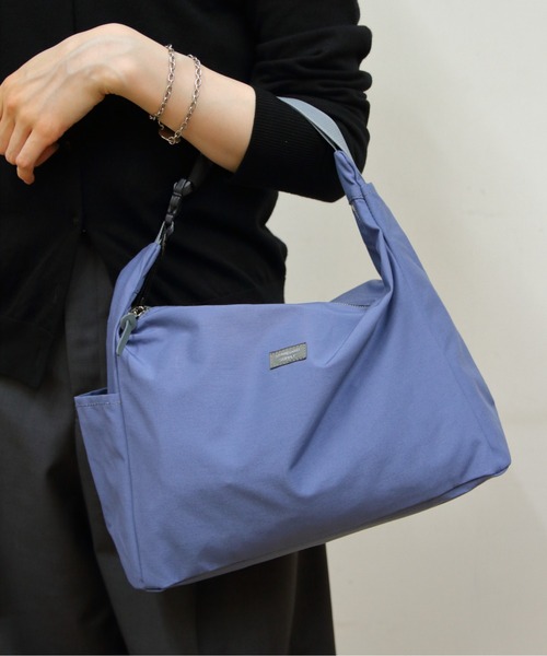 STANDARD SUPPLY(スタンダードサプライ)の「STANDARD SUPPLY/スタンダードサプライ トライアングルショルダー TRIANGLE SHOULDER(ショルダーバッグ・レディース・ナチュラル/グレー/ブラック/コバルトブルー/ネイビー/グレイッシュベージュ/チャコールグレー/サンドベージュ/ブラウン/ケリーグリーン/アイボリー/グレイッシュブルー/ライトパープル/モカ/ダークブラウン/ミント・FREE)」の15枚目の写真