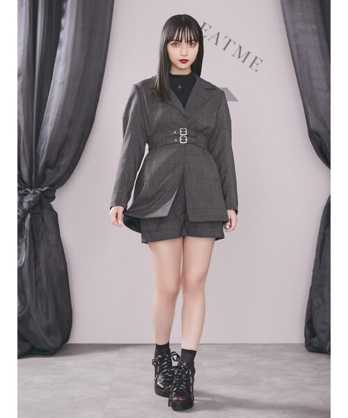 EATME（イートミー）の「ダブルベルトショートパンツ（セットアップ可能）（その他パンツ・レディース・ブラック/その他1・SMALL/MEDIUM）」の6枚目の写真