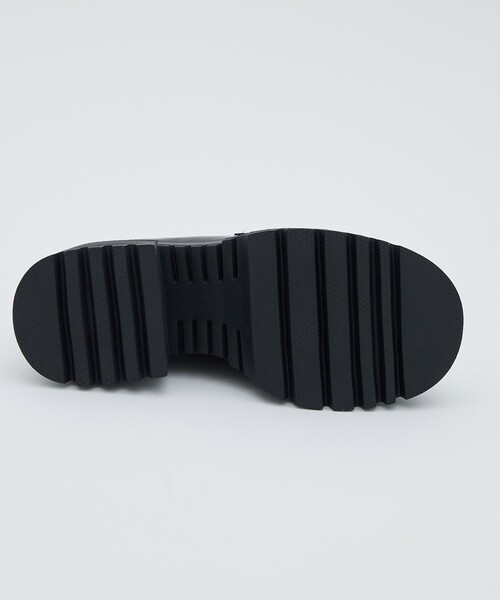 UNITED TOKYO（ユナイテッドトウキョウ）の「チェーンパンプローファー（ローファー・レディース・ホワイト/ブラック・2/3/1）」の7枚目の写真