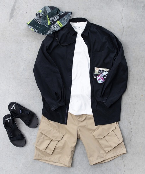 KiU（キウ）の「ウォーターリペレント オーバーサイズ シャツ