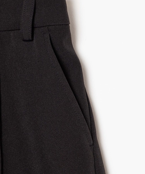 WEGO（ウィゴー）の「WEGO/ピンタックショートパンツ（その他パンツ・レディース・ブラック/アイボリー/ベージュ・FREE）」の7枚目の写真