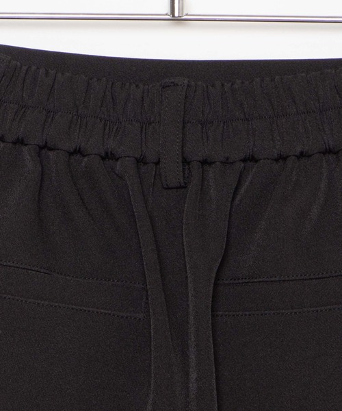 WEGO（ウィゴー）の「WEGO/ピンタックショートパンツ（その他パンツ・レディース・ブラック/アイボリー/ベージュ・FREE）」の5枚目の写真