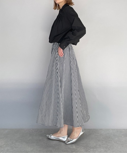 PICCIN（ピッチン）の「タイプライタータックシャツ（シャツ/ブラウス・レディース・ブラック/オフホワイト/サックスブルー・M）」の6枚目の写真