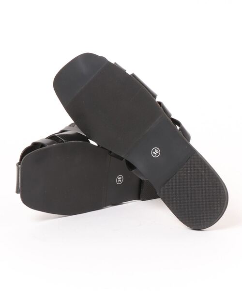 Riberry（リベリー）の「編み込みスリッパサンダル/グルカスリッパサンダル（サンダル・レディース・ホワイト/ブラック/ブラウン・MEDIUM/LARGE）」の5枚目の写真