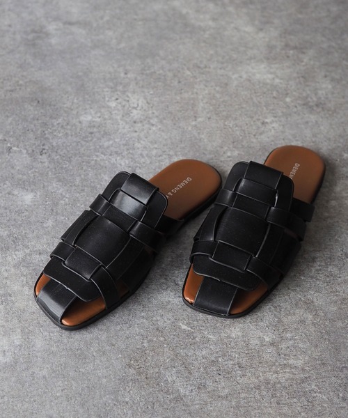 Riberry（リベリー）の「編み込みスリッパサンダル/グルカスリッパサンダル（サンダル・レディース・ホワイト/ブラック/ブラウン・MEDIUM/LARGE）」の17枚目の写真