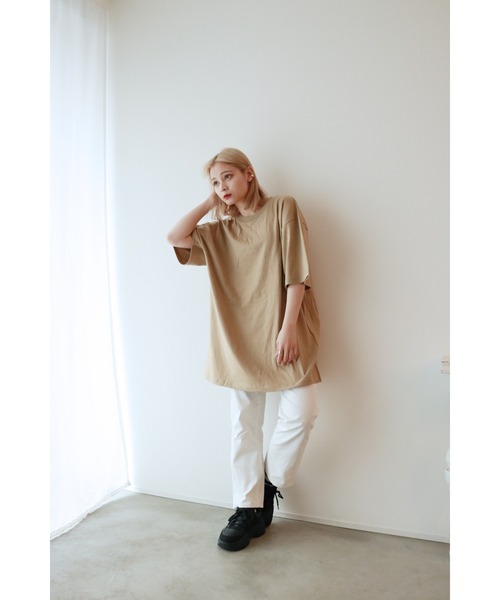 sevens(セブンズ)の「【sevens】5.6oz 無地カラーBIG Tシャツ オーバーサイズ(Tシャツ/カットソー・レディース・イエロー/ロイヤルブルー/パープル/ダークブラウン/カーキ系/ネイビー/サックスブルー/ライトベージュ/ミックスグレー/オレンジ系その他/グリーン/レッド/ブラック/ラベンダー/ピンク/ホワイト・XX-LARGE)」の20枚目の写真