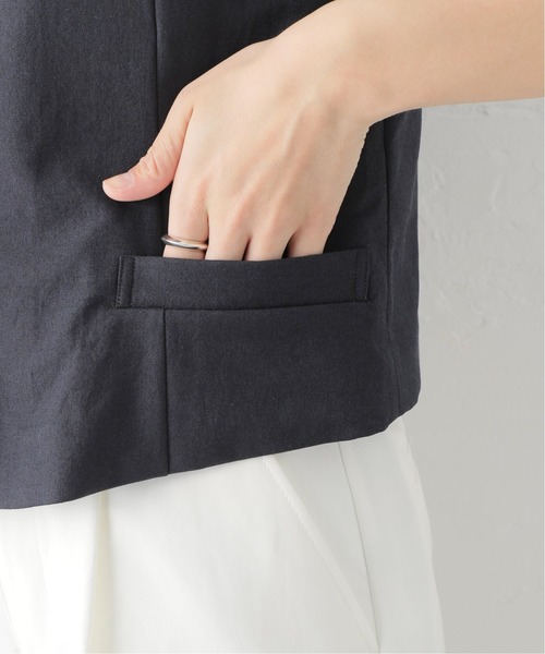 Spick & Span(スピックアンドスパン)の「リネンライクベスト(ベスト・レディース・ベージュ系その他/ネイビー・FREE)」の11枚目の写真