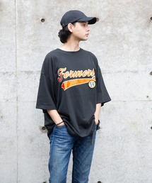 bling leads/サテン貼付BIGクルーネックTシャツ