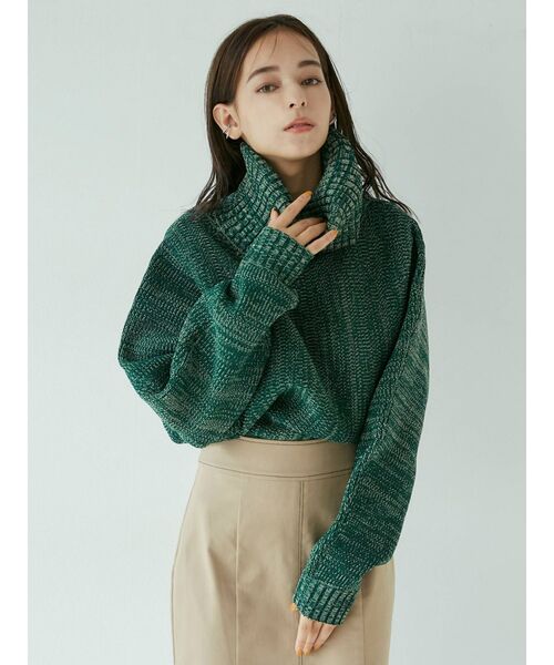 MURUA（ムルーア）の「BIGタートルニットプルオーバー（ニット/セーター・レディース・ブラック/ベージュ/ネイビー/グリーン/モカ・FREE）」の22枚目の写真