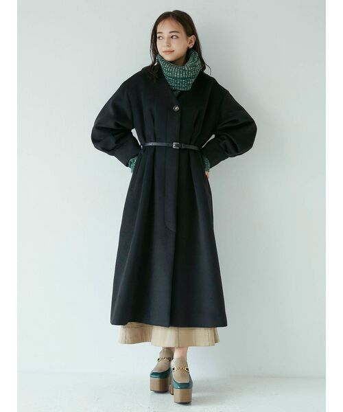 MURUA（ムルーア）の「BIGタートルニットプルオーバー（ニット/セーター・レディース・ブラック/ベージュ/ネイビー/グリーン/モカ・FREE）」の11枚目の写真