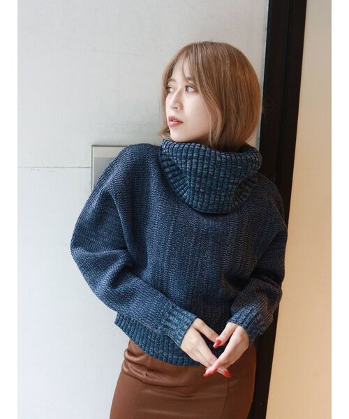 MURUA（ムルーア）の「BIGタートルニットプルオーバー（ニット/セーター・レディース・ブラック/ベージュ/ネイビー/グリーン/モカ・FREE）」の12枚目の写真