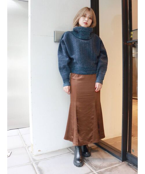 MURUA（ムルーア）の「BIGタートルニットプルオーバー（ニット/セーター・レディース・ブラック/ベージュ/ネイビー/グリーン/モカ・FREE）」の20枚目の写真