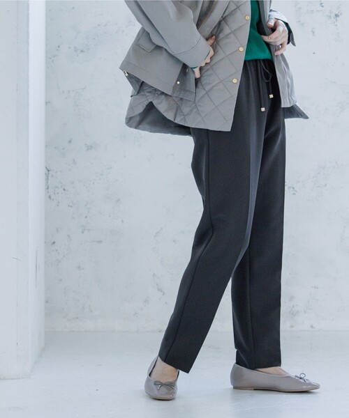 OPAQUE.CLIP（オペークドットクリップ）の「◆【ネオサーモ】ストレッチツイル イージーテーパードパンツ（その他パンツ・レディース・ブラック/グリーン/チャコールグレー/ライトグレー/パープル系/イエロー・36/40/38/42/34）」の22枚目の写真