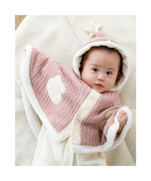 SLAP SLIP BABY(スラップスリップベビー)の「SLAPSLIPBABY/手袋パッチ星モチーフケーブル編み裏ボアマントベビー(50~90cm)(ポンチョ・キッズ・ピンク/オフホワイト・ONESIZE)」の6枚目の写真