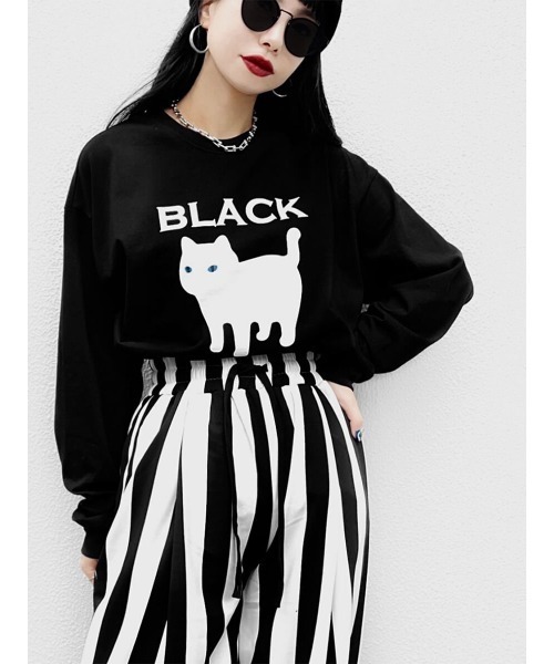LVEU.(ラブユ.)の「Cat print over long sleeve T-shirt / キャットプリントオーバーロンT(Ai select)(Tシャツ/カットソー・レディース・ブラック/ホワイト・FREE)」の7枚目の写真