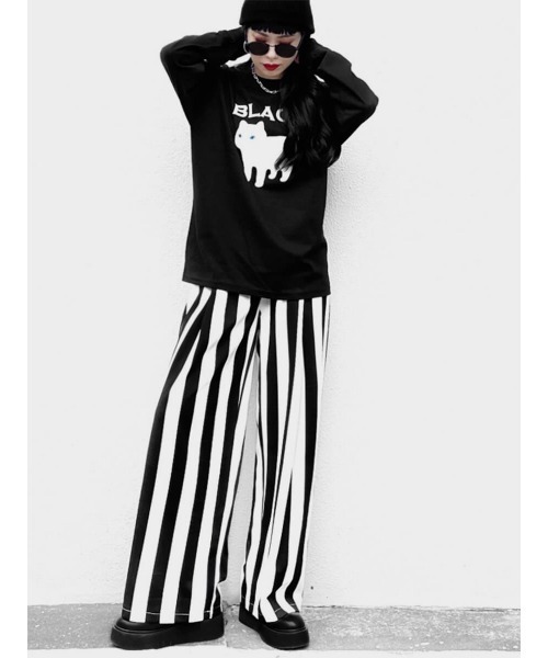 LVEU.(ラブユ.)の「Cat print over long sleeve T-shirt / キャットプリントオーバーロンT(Ai select)(Tシャツ/カットソー・レディース・ブラック/ホワイト・FREE)」の6枚目の写真