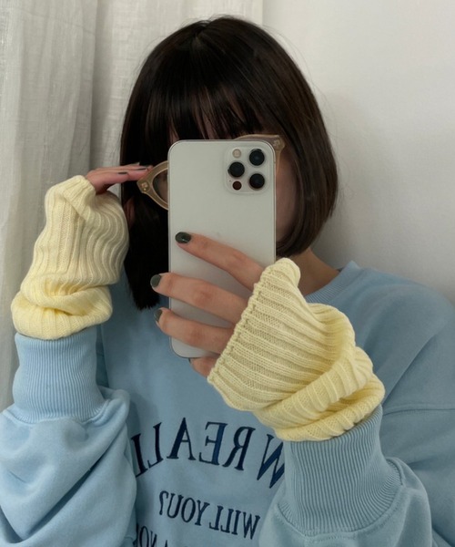 WEGO(ウィゴー)の「WEGO/モチモチ2WAYカバー(アームカバー・レディース・イエロー/アイボリー/ピンク/グリーン/ブルー/ブラック/オレンジ/その他1/グリーン系その他/ブルー系その他・FREE)」の2枚目の写真